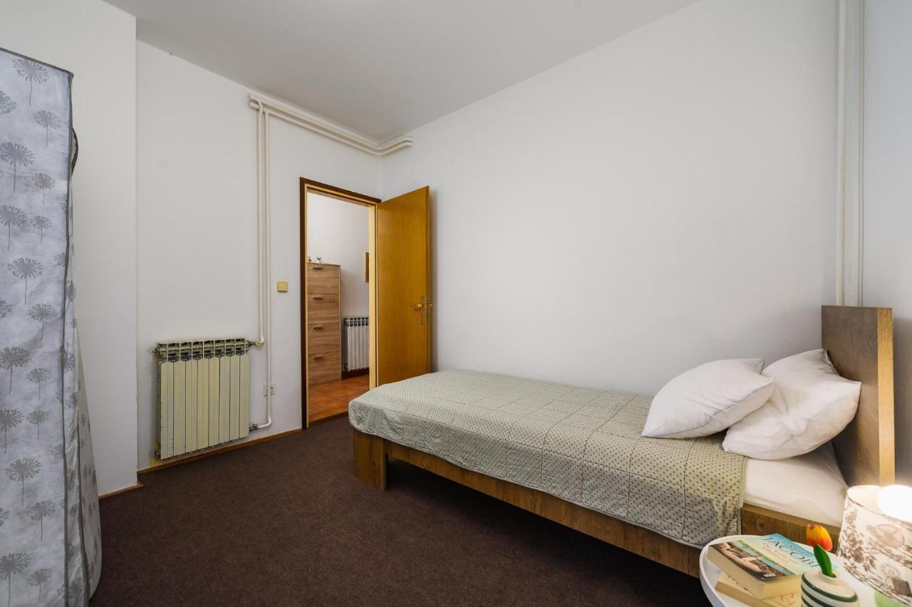 Apartments Josipa بوريتش المظهر الخارجي الصورة
