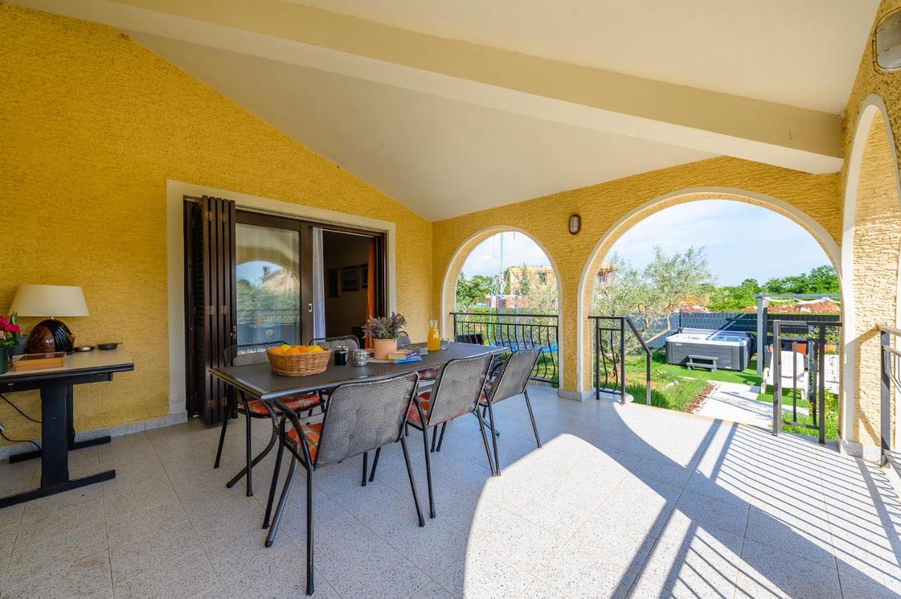 Apartments Josipa بوريتش المظهر الخارجي الصورة