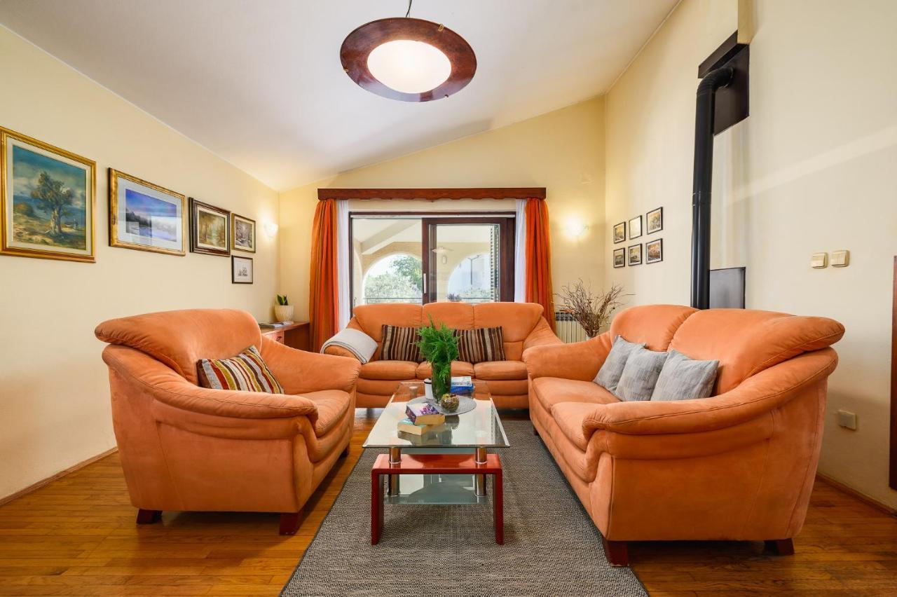 Apartments Josipa بوريتش المظهر الخارجي الصورة