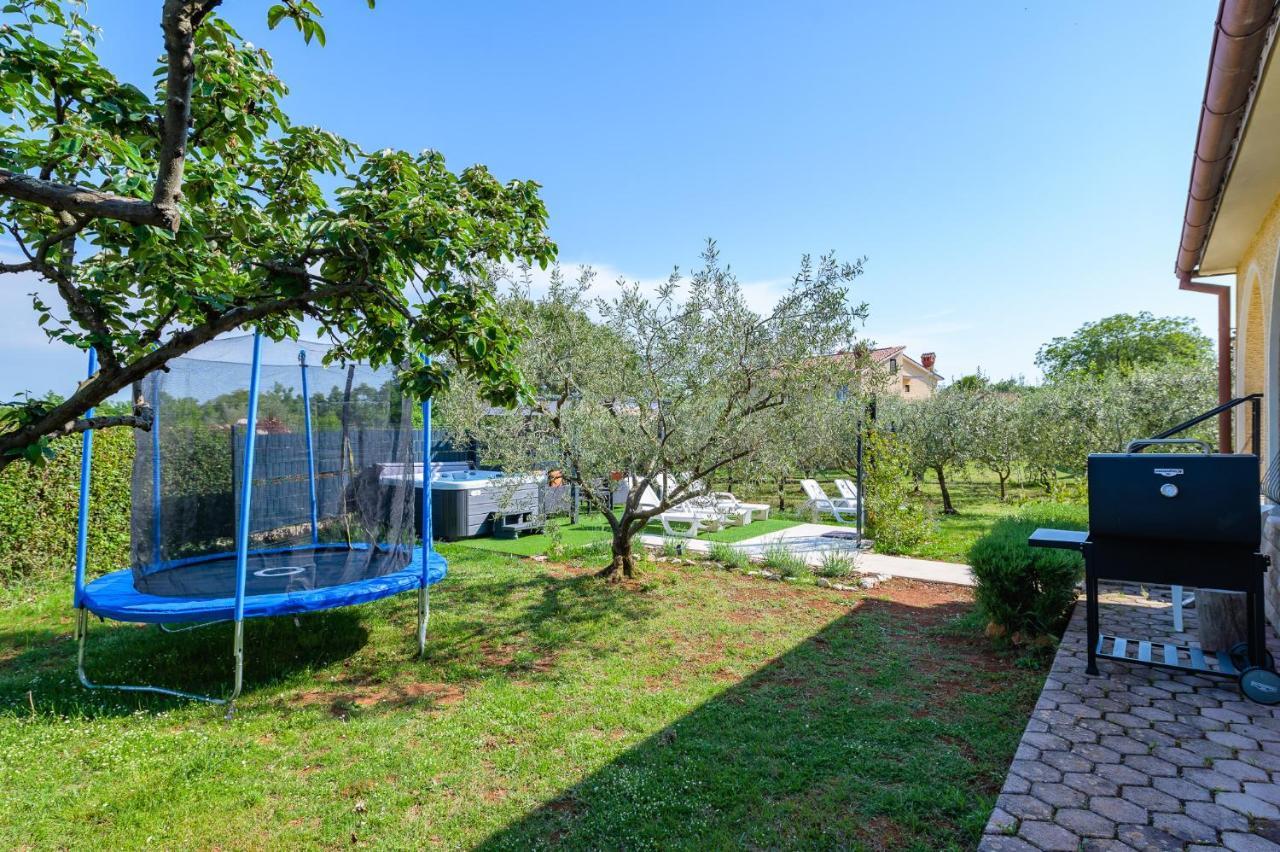 Apartments Josipa بوريتش المظهر الخارجي الصورة
