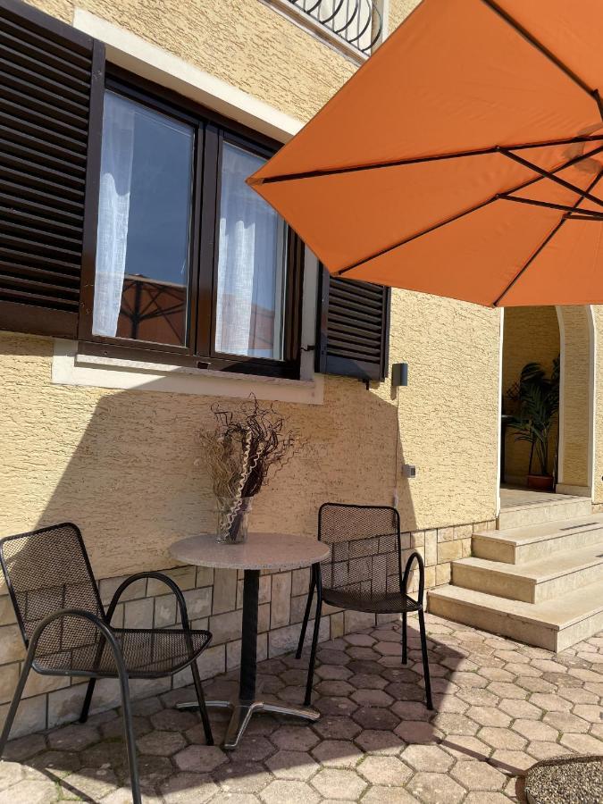 Apartments Josipa بوريتش المظهر الخارجي الصورة