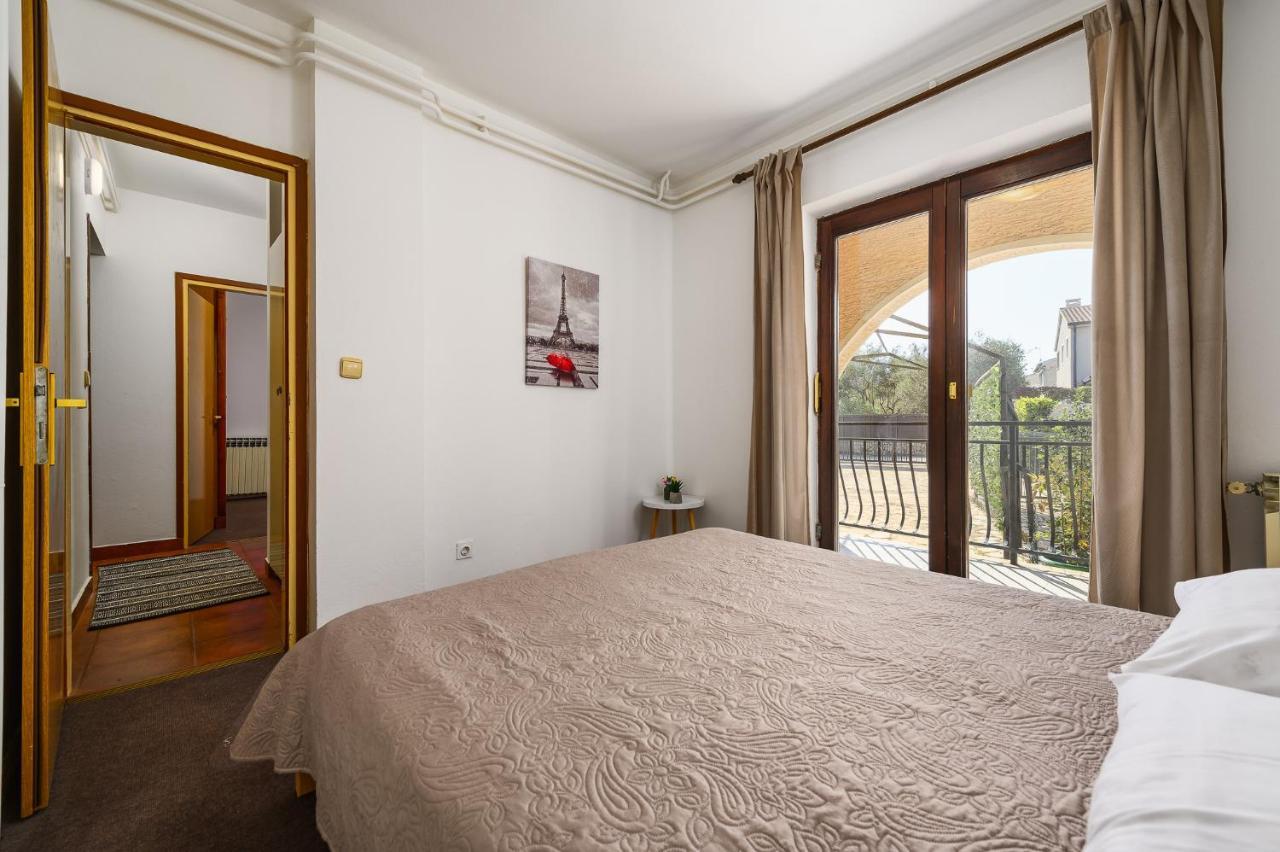 Apartments Josipa بوريتش المظهر الخارجي الصورة