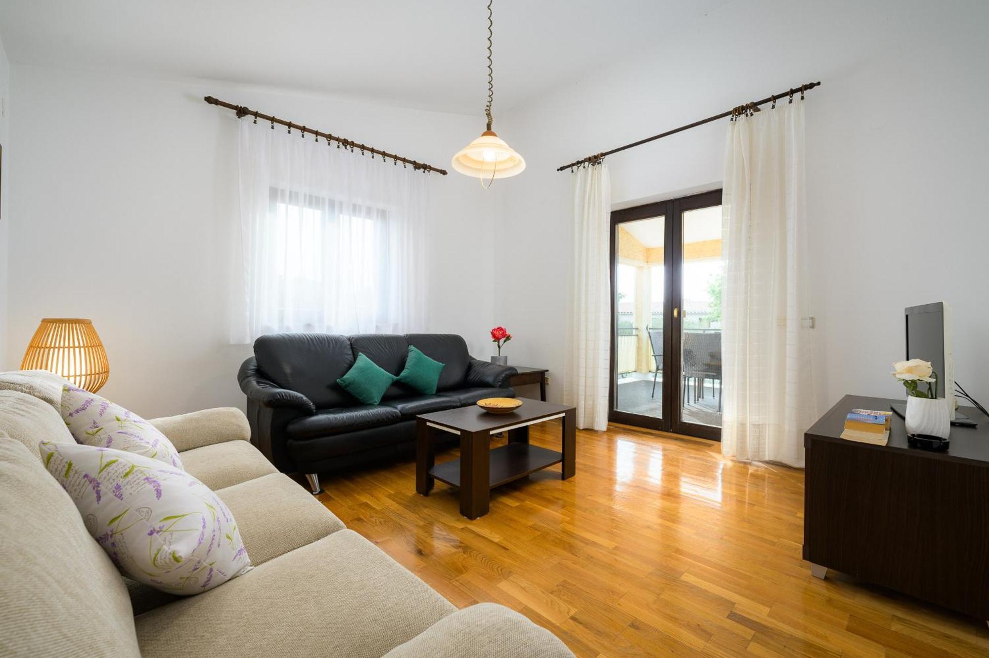 Apartments Josipa بوريتش المظهر الخارجي الصورة