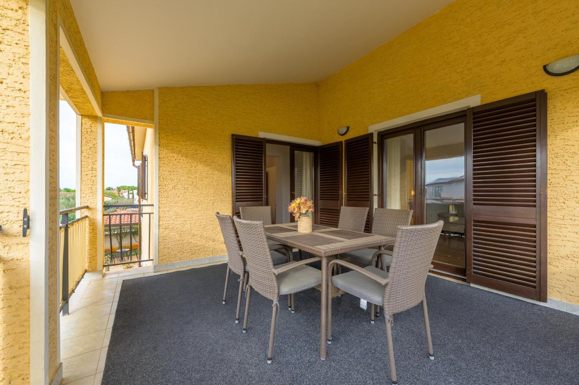 Apartments Josipa بوريتش المظهر الخارجي الصورة